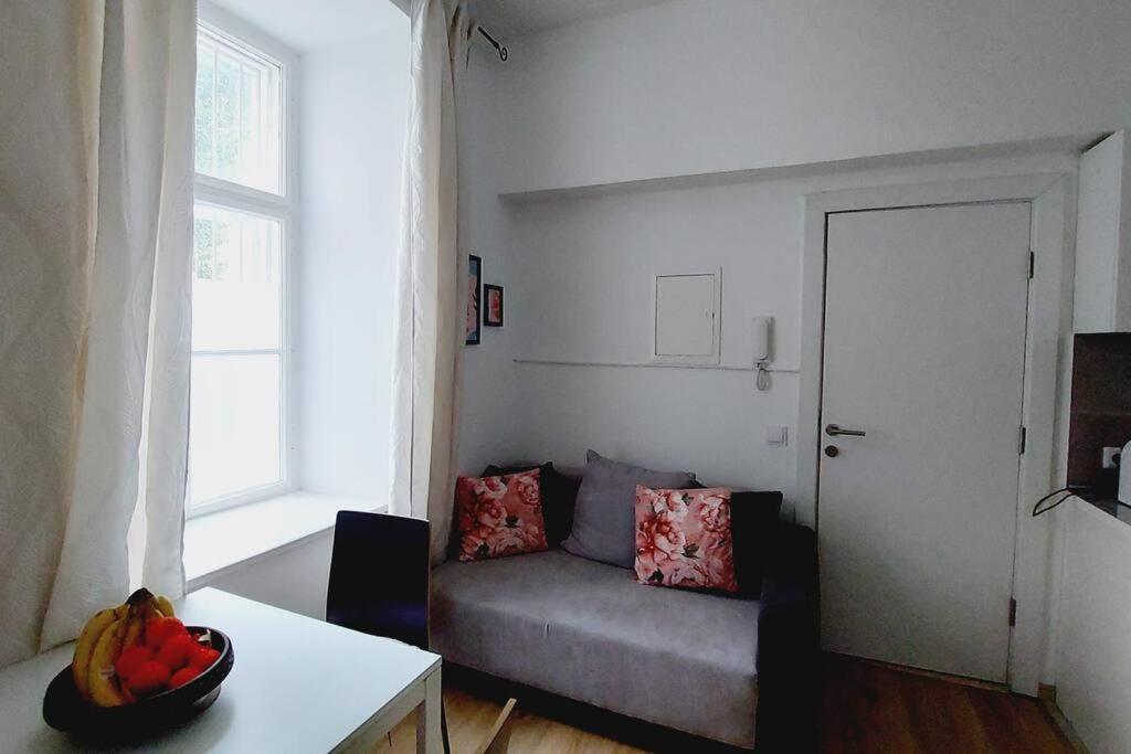 Checkinvienna-One Bedroom Apartment Екстериор снимка
