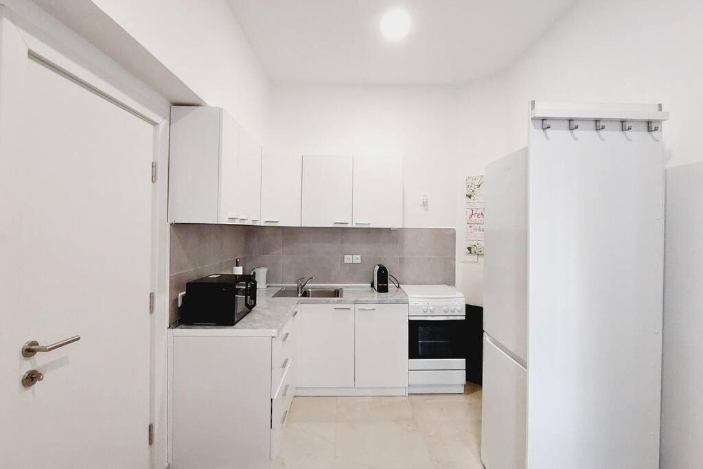 Checkinvienna-One Bedroom Apartment Екстериор снимка