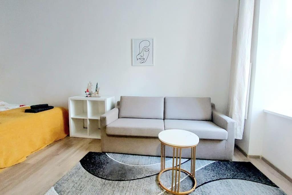 Checkinvienna-One Bedroom Apartment Екстериор снимка